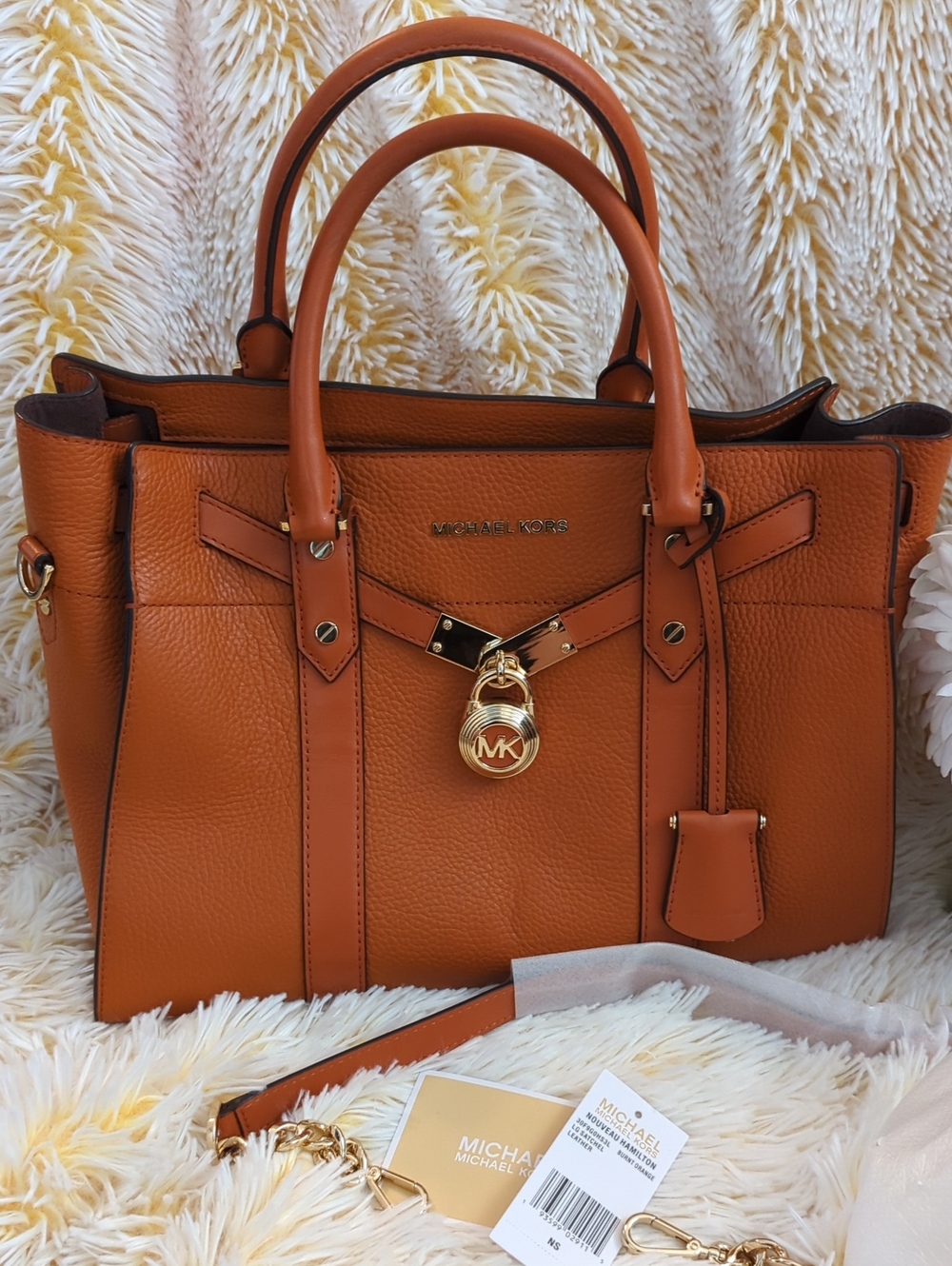 ❣️👜Michael Kors Nouveau Hamilton Leather Satchel in Burnt Orange👜❣️ - Picture 3 of 10